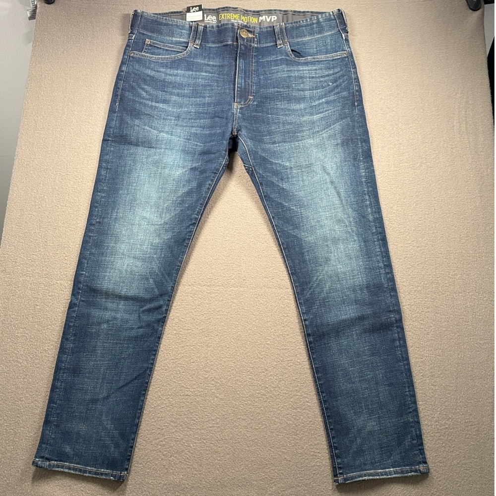 Lee Extreme Motion MVP Jeans Mens 40x30 Dark Blue Slim Straight 102018461